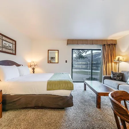 144 Bldg C Condo